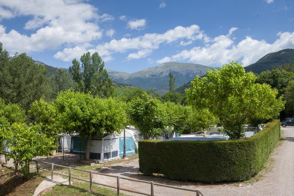 Camping L'Espelt La Pobla de Lillet Zewnętrze zdjęcie