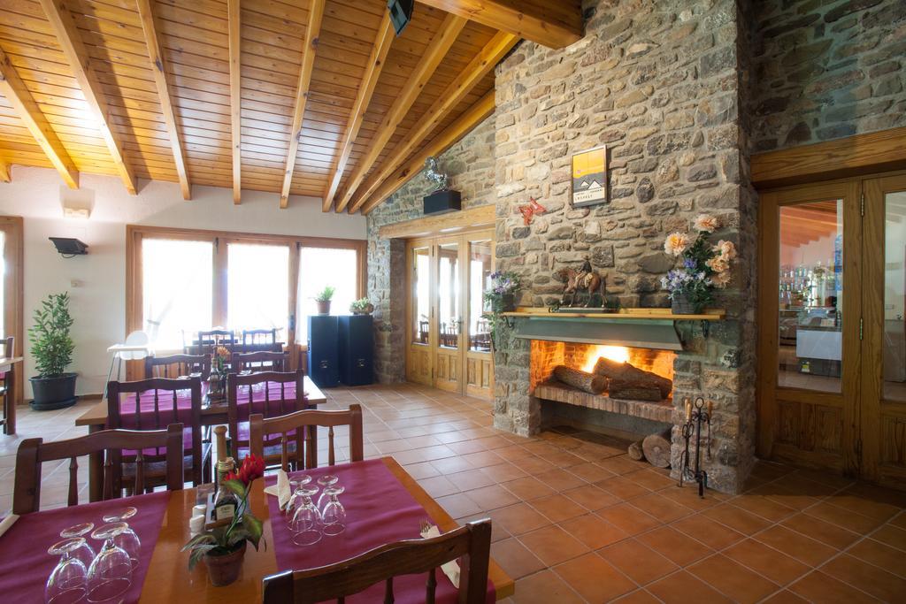 Camping L'Espelt La Pobla de Lillet Zewnętrze zdjęcie