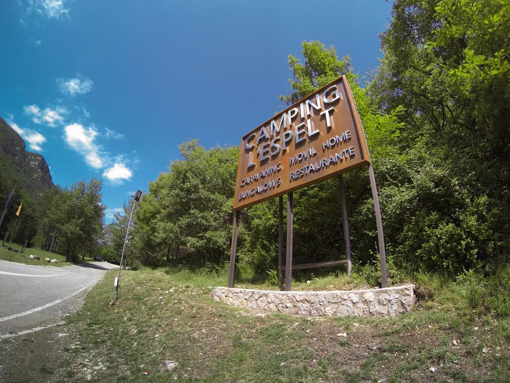Camping L'Espelt La Pobla de Lillet Zewnętrze zdjęcie