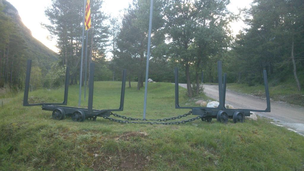 Camping L'Espelt La Pobla de Lillet Zewnętrze zdjęcie